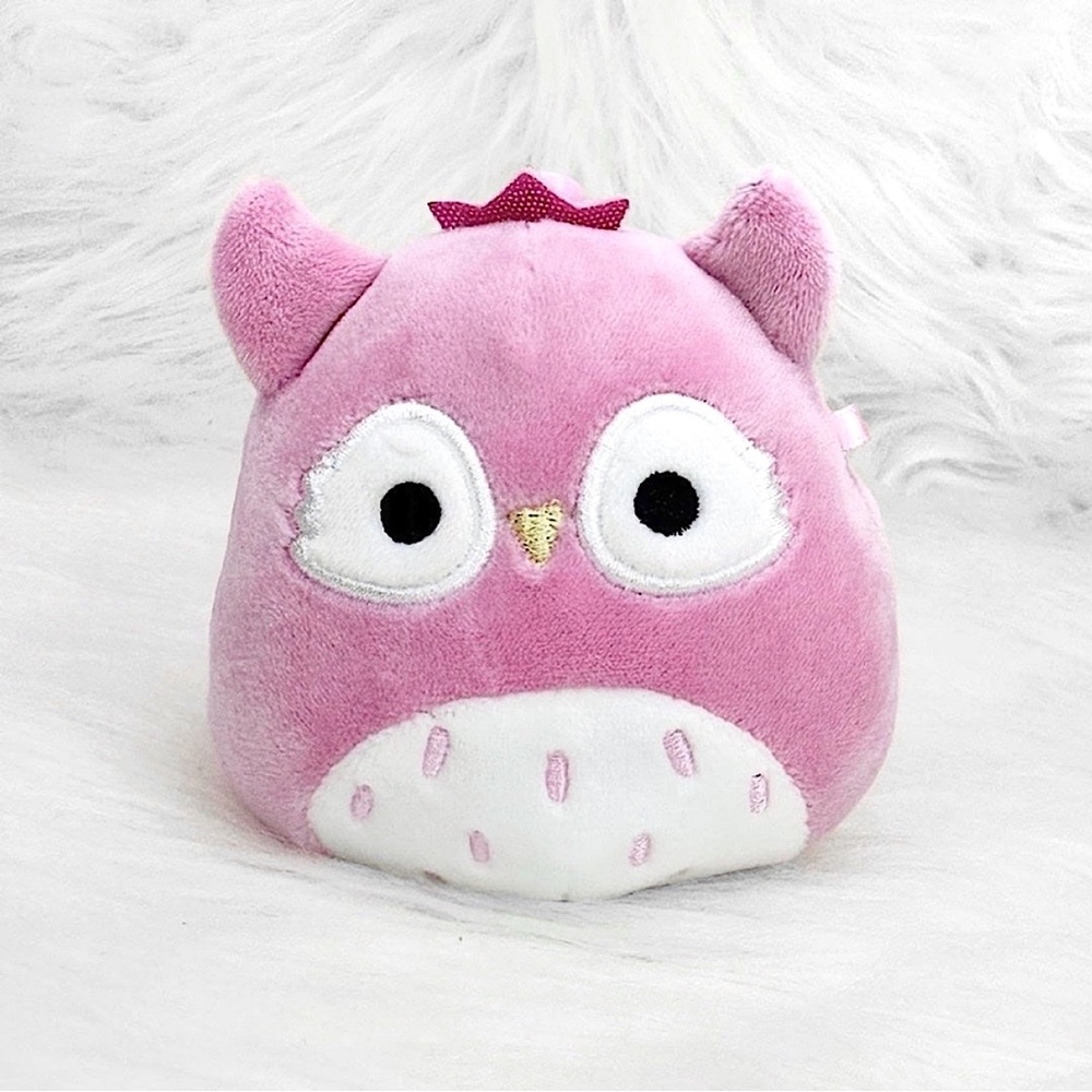 NWT Bri the Owl squishmallow clip !!